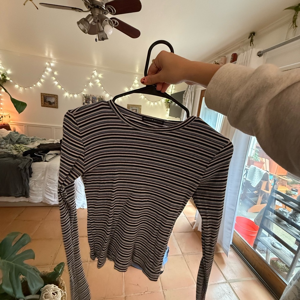 Brandy Melville Black and White Long Sleeve Fitted Ribbed Blouse